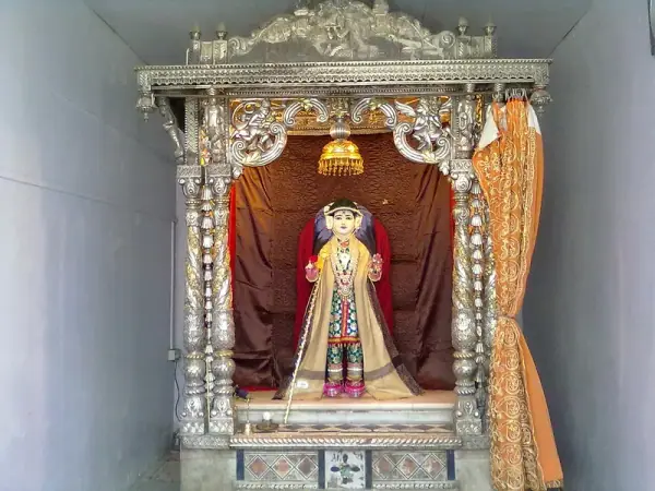 Swaminarayan Bhagwan idol at Chhapaiya, Gonda