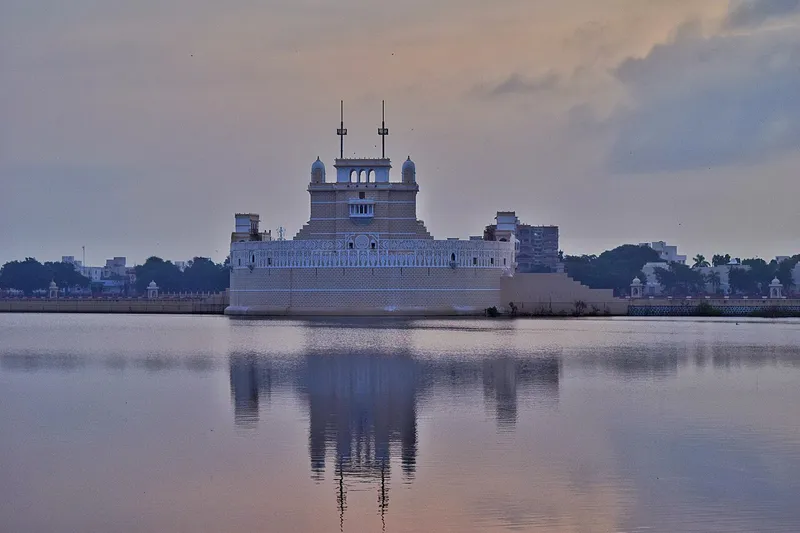 Lakhota Lake, Jamnagar
