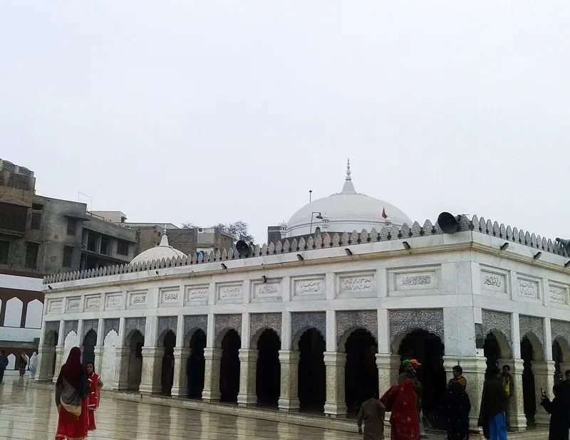 Tomb of Sheikh Farid, Jhajjar