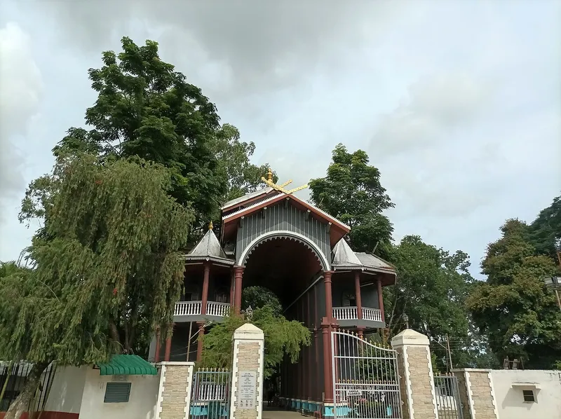 Kangla Sanathong, Kamjong