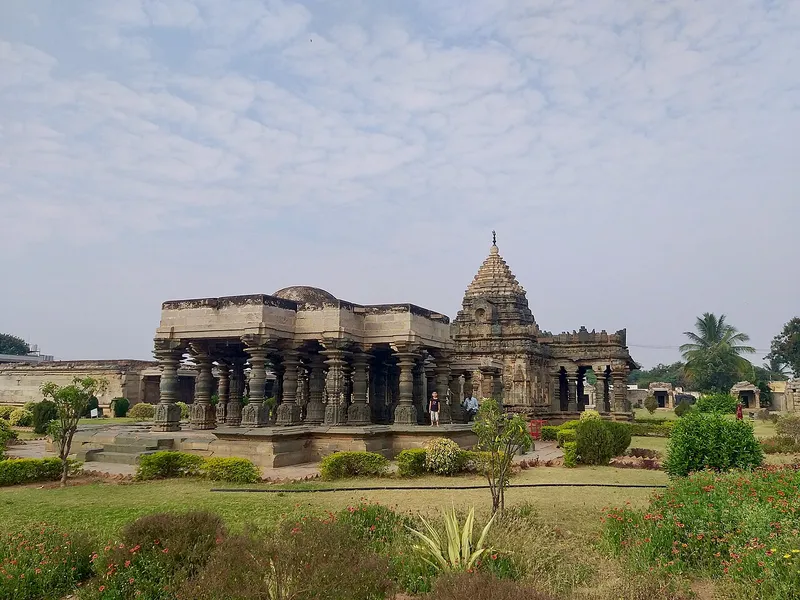 Mahadeva Temple, Itagi, Koppal