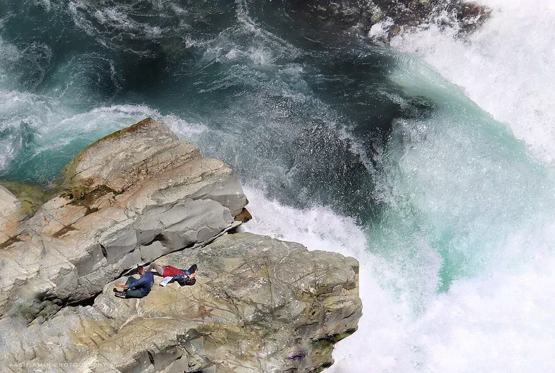 Aharbal Falls, Kulgam