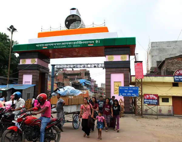 Nepal-India Border Gate at Sonauli, Maharajganj