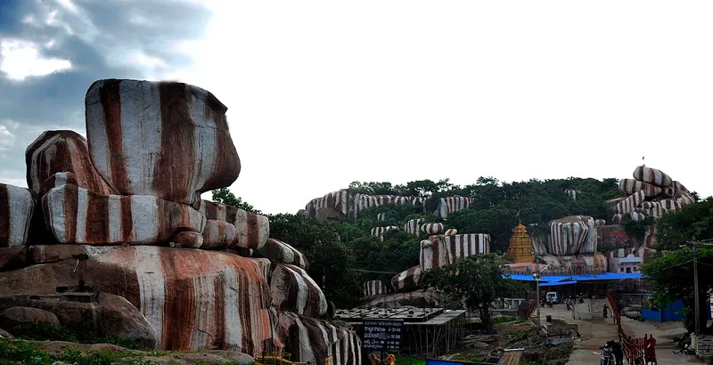 Edupayala Temple, Medak