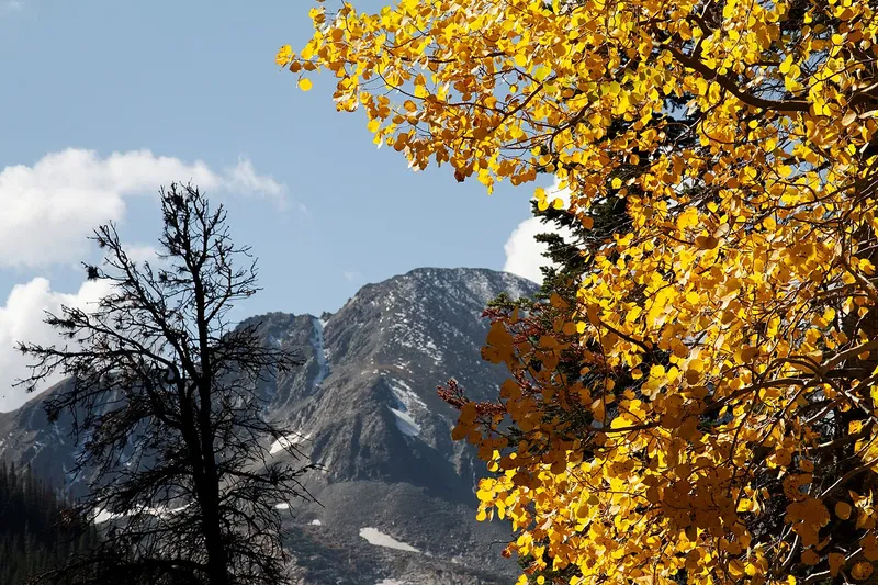 Nokhu Crags, Noklak