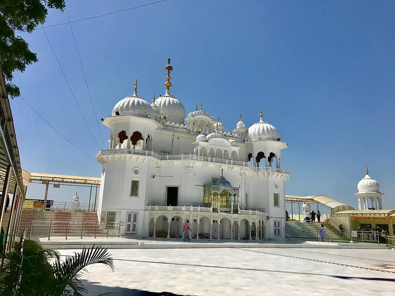 Takht Shri Keshgarh Sahib, Rupnagar
