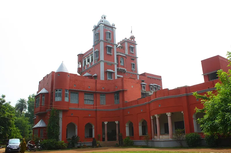 Girivilas Palace, Sarangarh-Bilaigarh