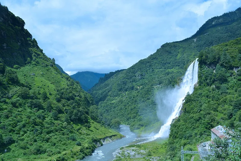 Nuranang Falls, West Kameng