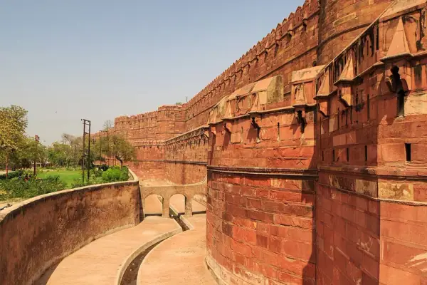 Agra on Agra–Lucknow Expressway