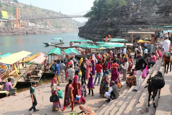 Omkareshwar ghat, Omkareshwar