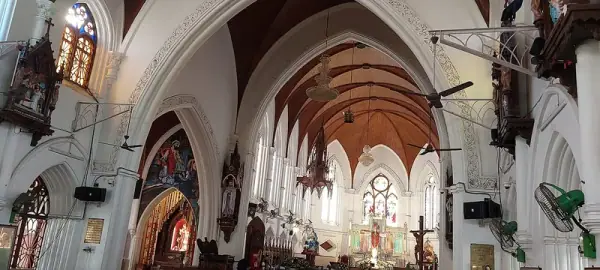 San Thome Basilica interior, San Thome Basilica, Chennai